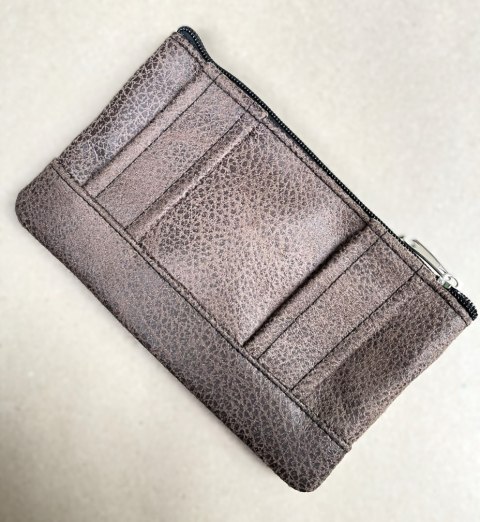 KALETNICTWO Etui saszetka brąz 6.3 20x12cm
